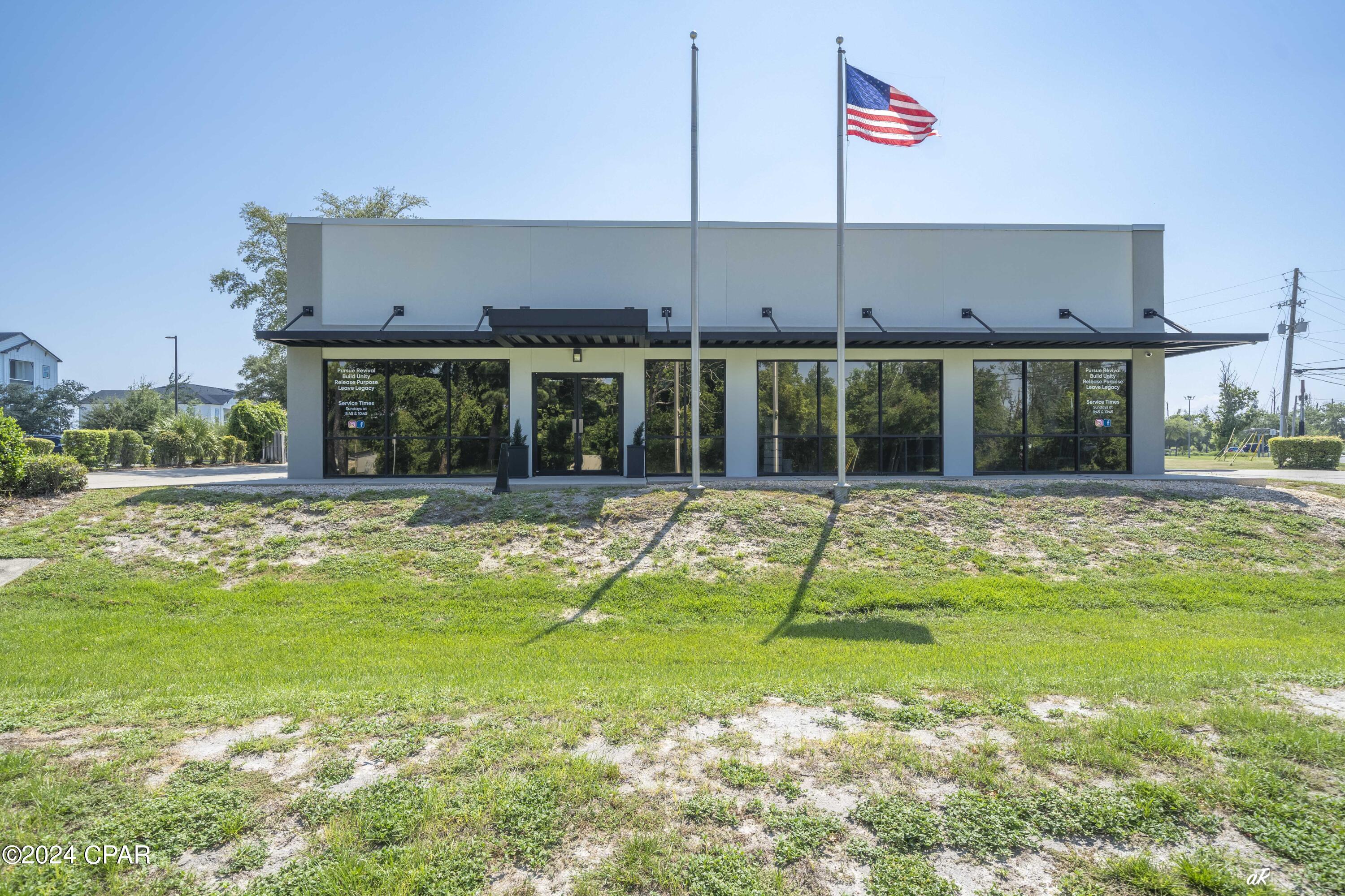 [No Recorded Subdiv] - Commercial Sale