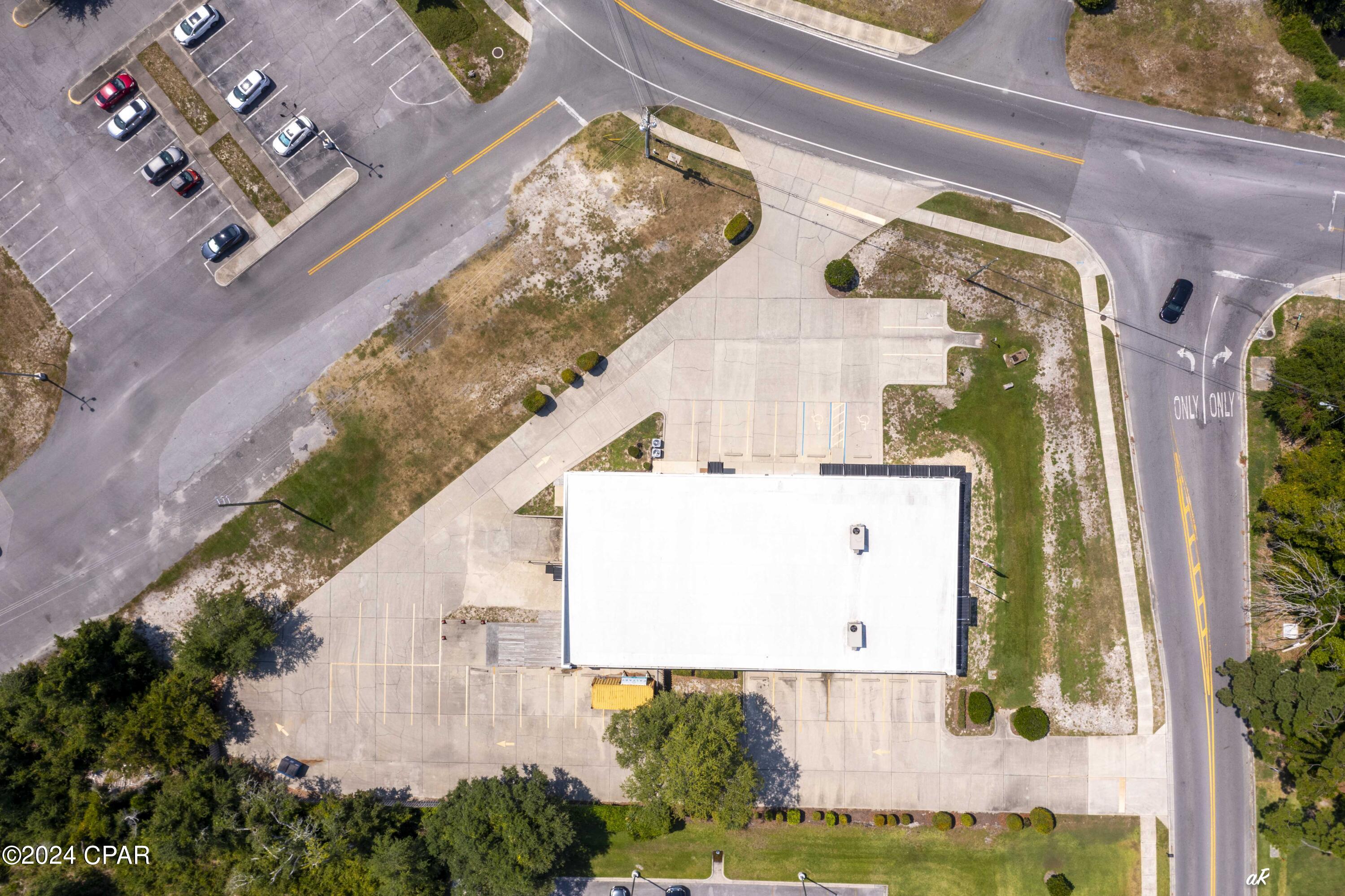 [No Recorded Subdiv] - Commercial Sale