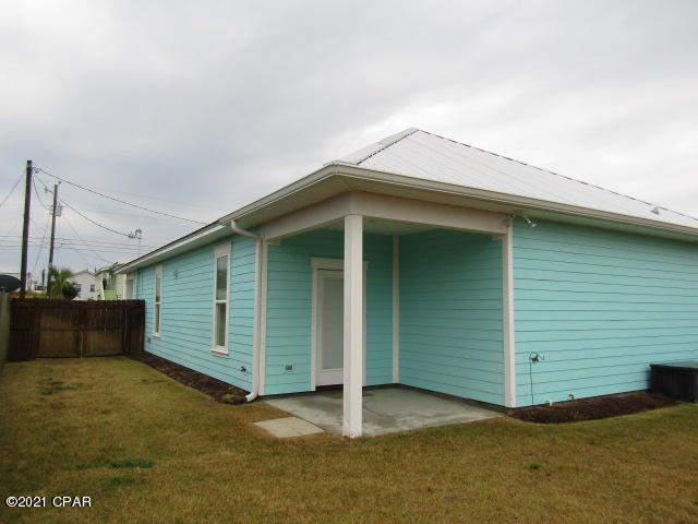 Holiday Beach Unit 15 - Residential Lease