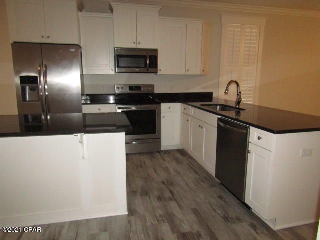 Holiday Beach Unit 15 - Residential Lease