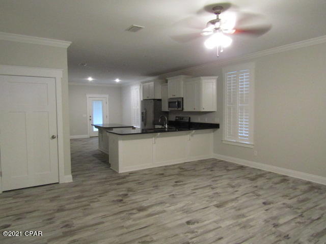 Holiday Beach Unit 15 - Residential Lease