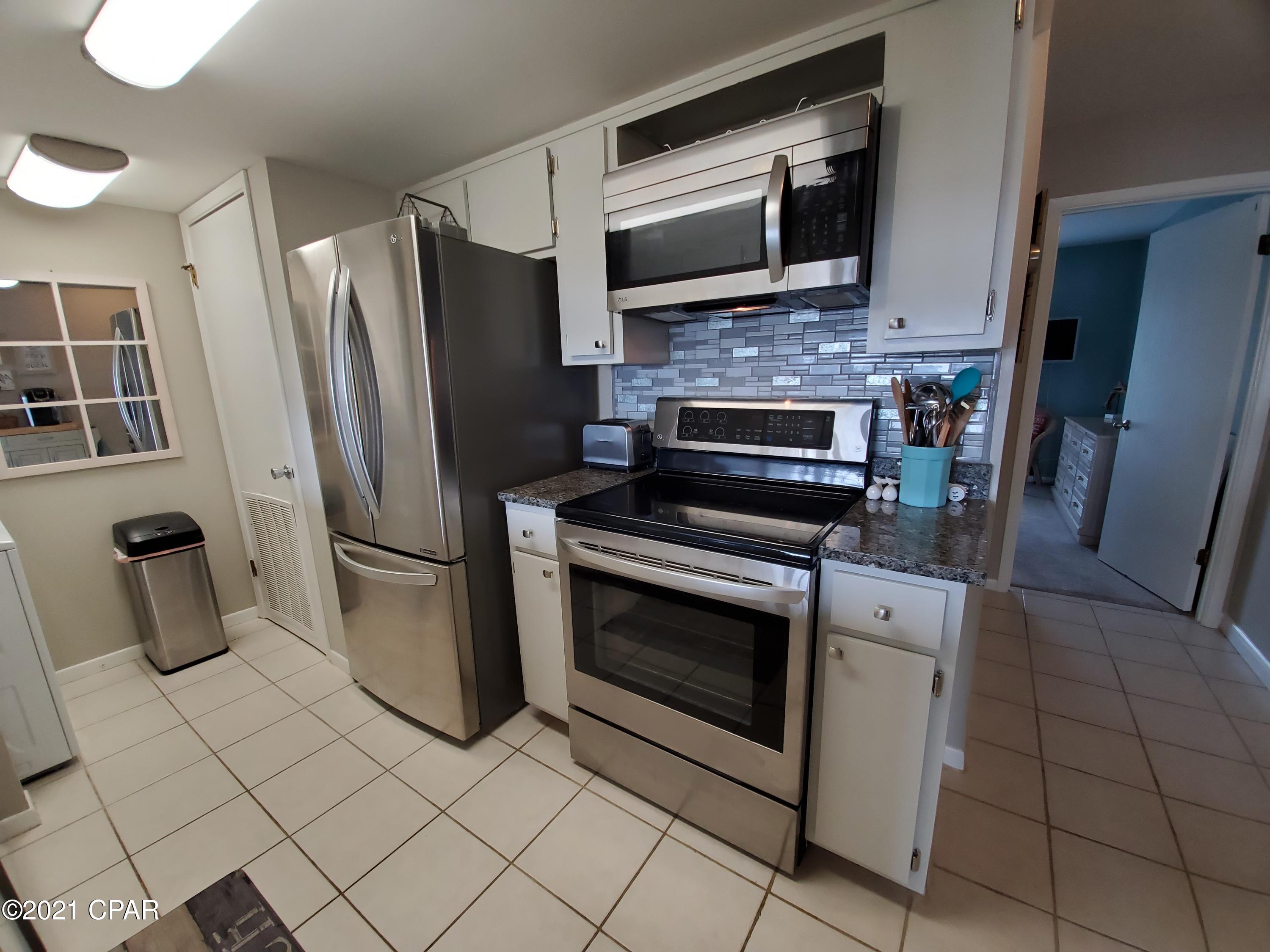 [No Recorded Subdiv] - Residential Lease