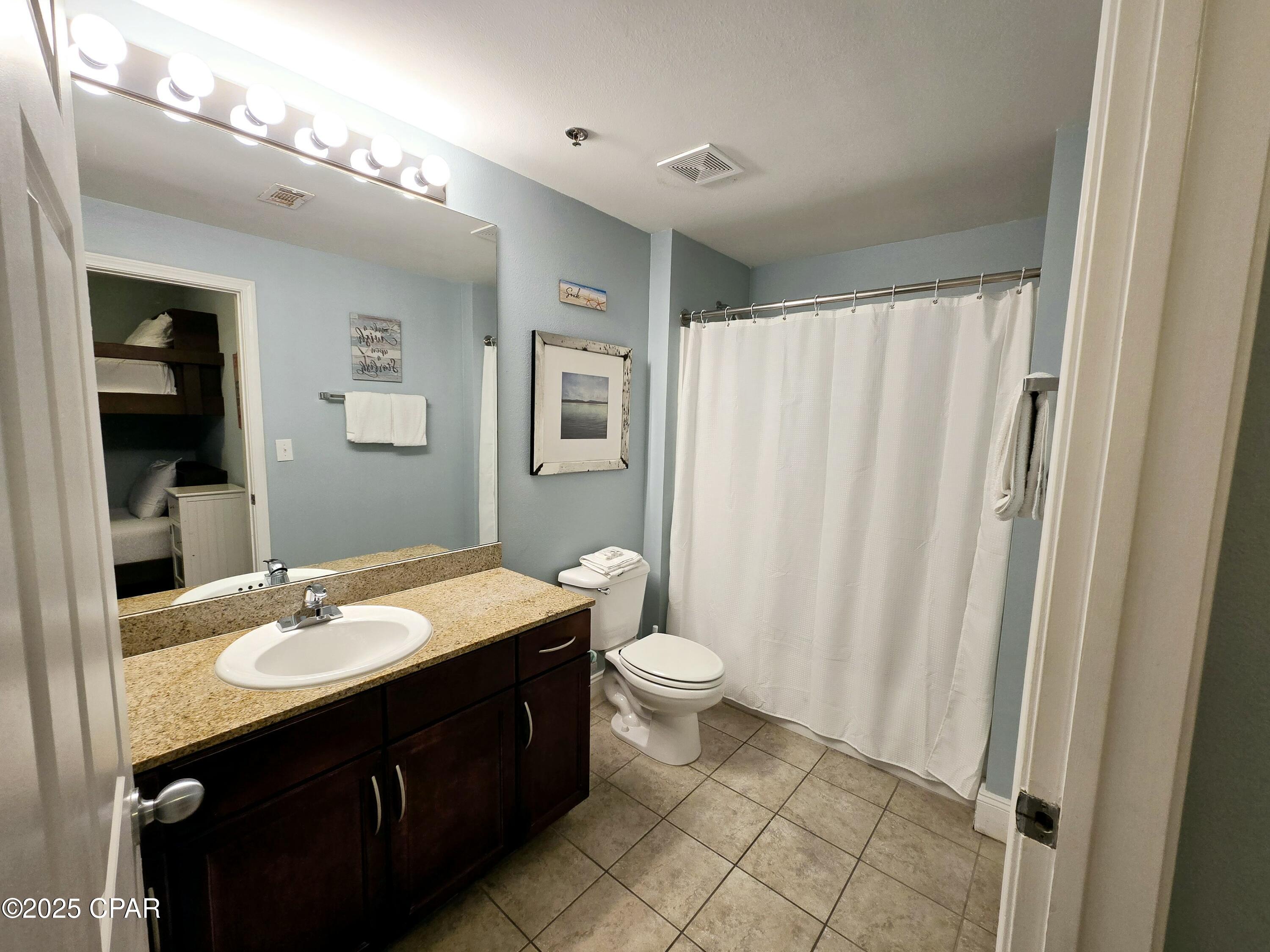 Laketown Wharf - Residential Lease