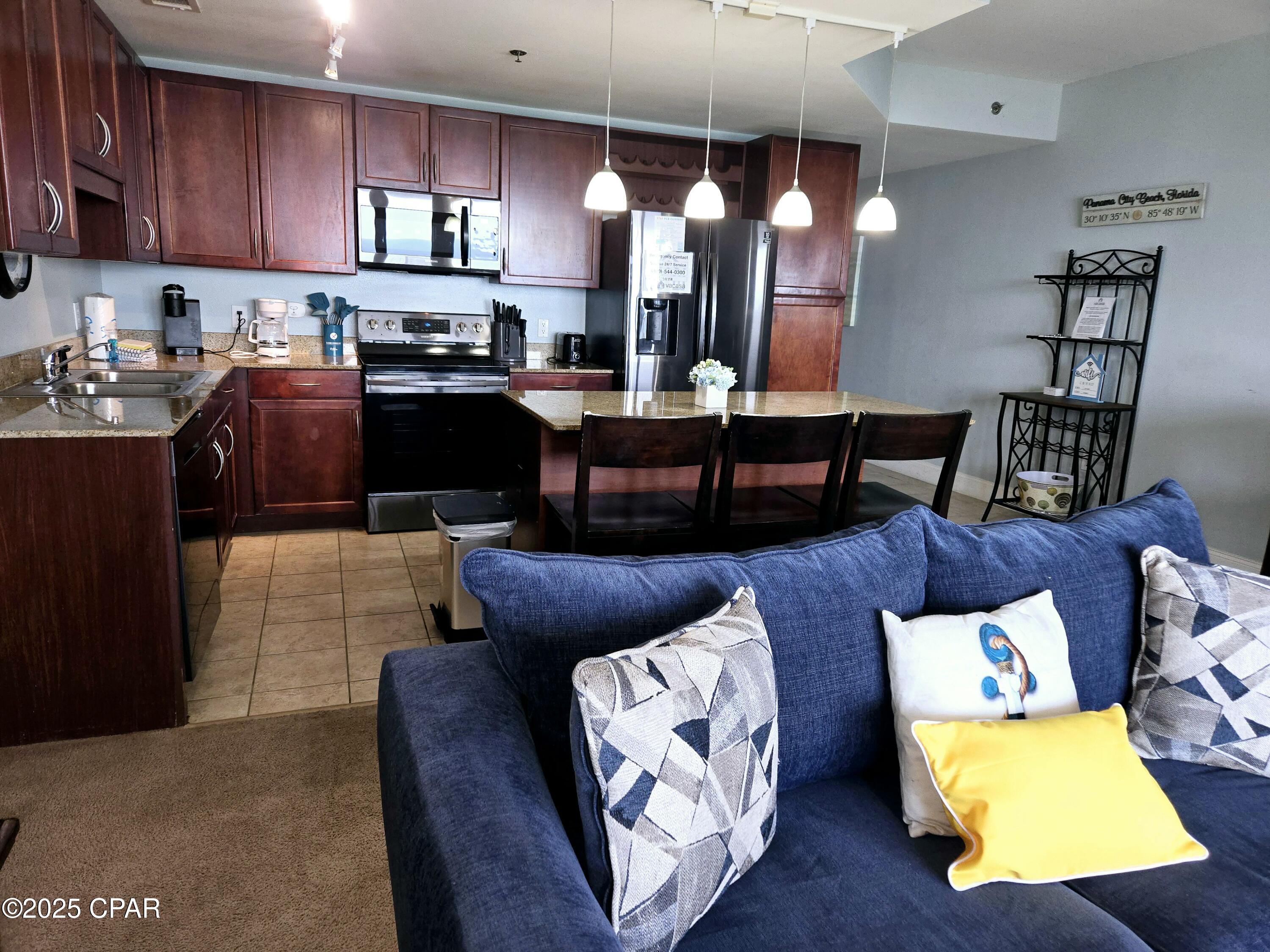 Laketown Wharf - Residential Lease