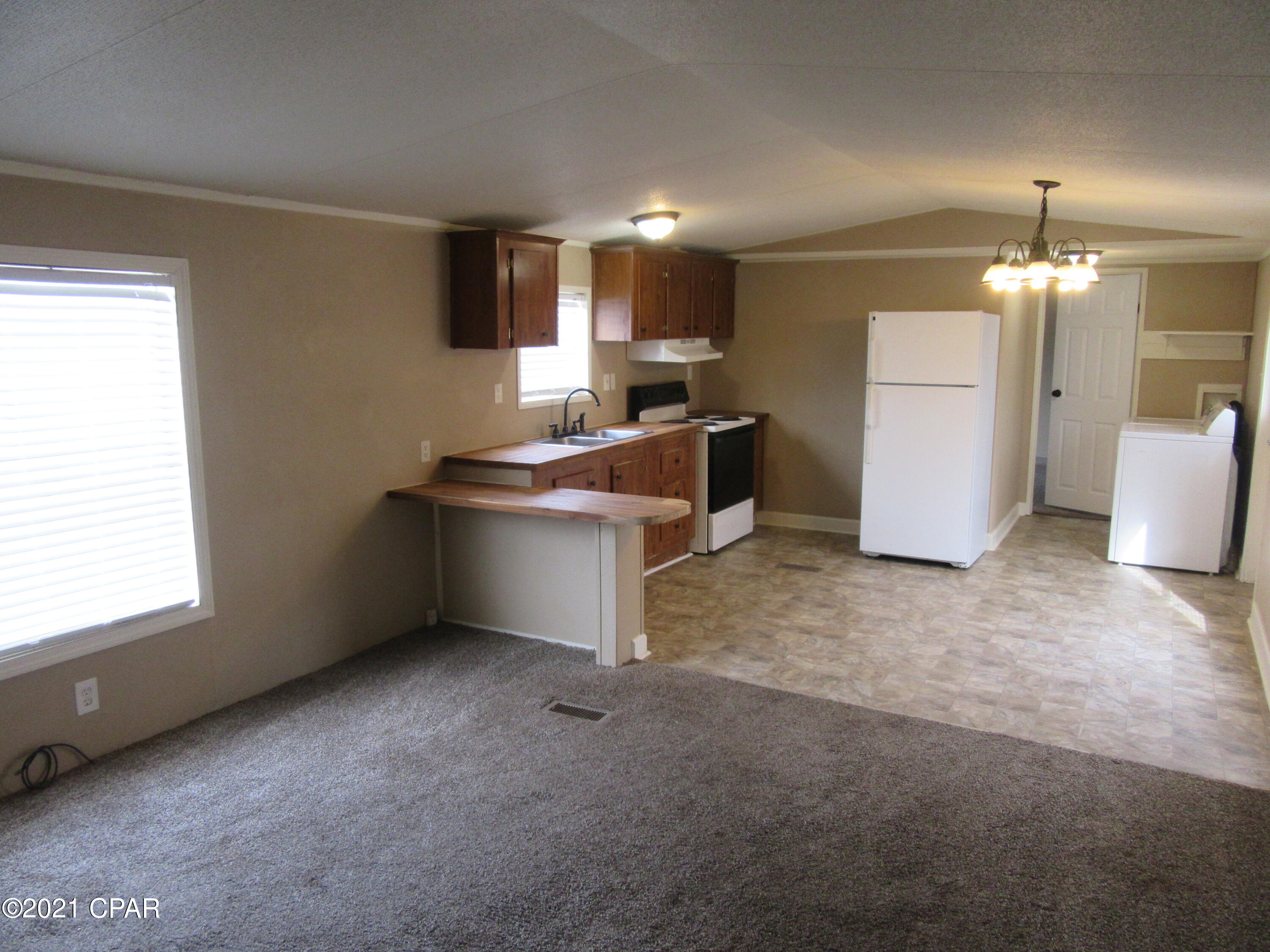 [No Recorded Subdiv] - Residential Lease