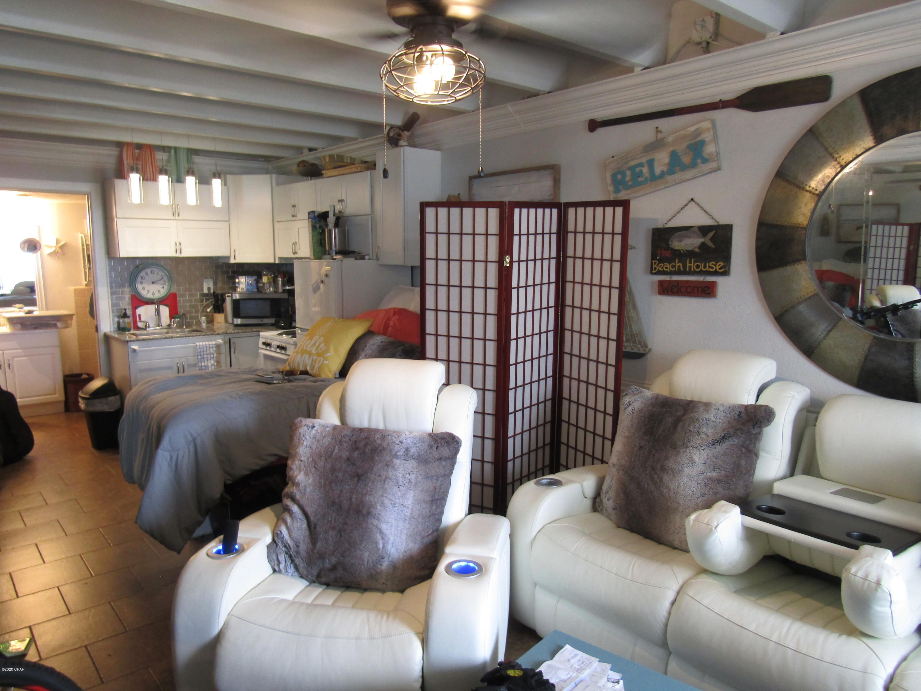 Fontainebleau Terrace - Residential