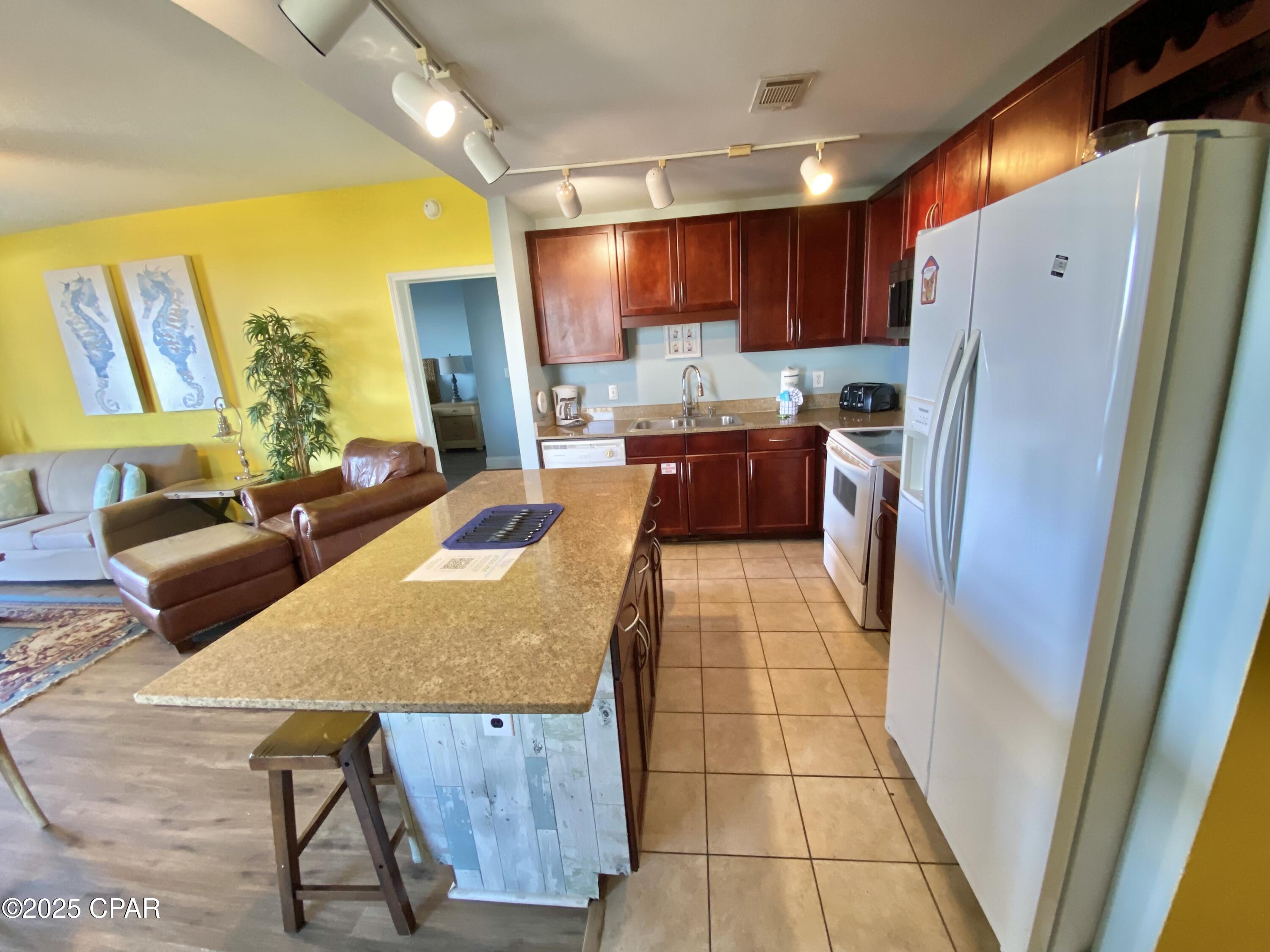 Laketown Wharf Phase II - Residential