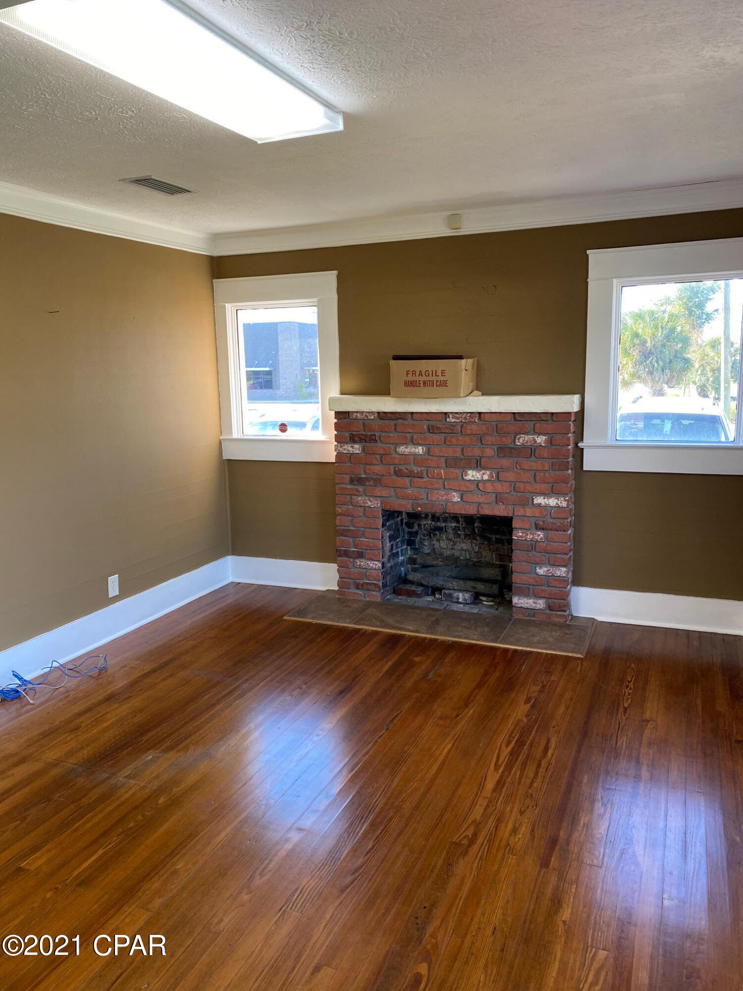 Keiths 1st Add - Commercial Lease