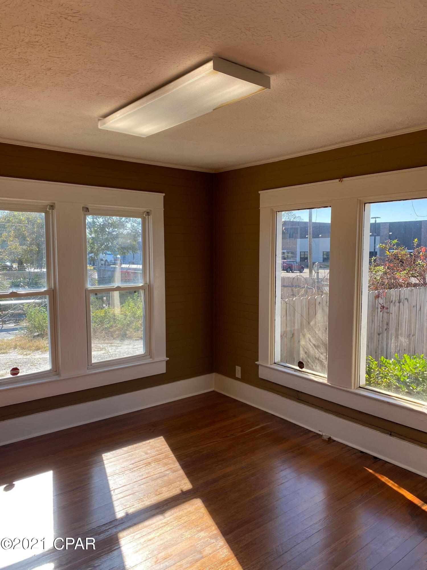 Keiths 1st Add - Commercial Lease