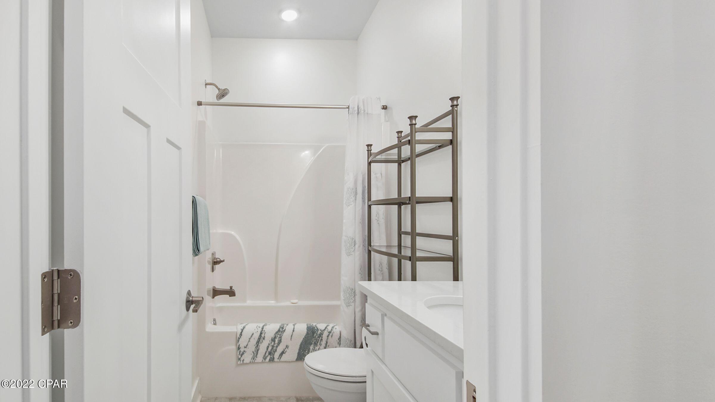 Laguna Beach Estates 5th Add - Residential