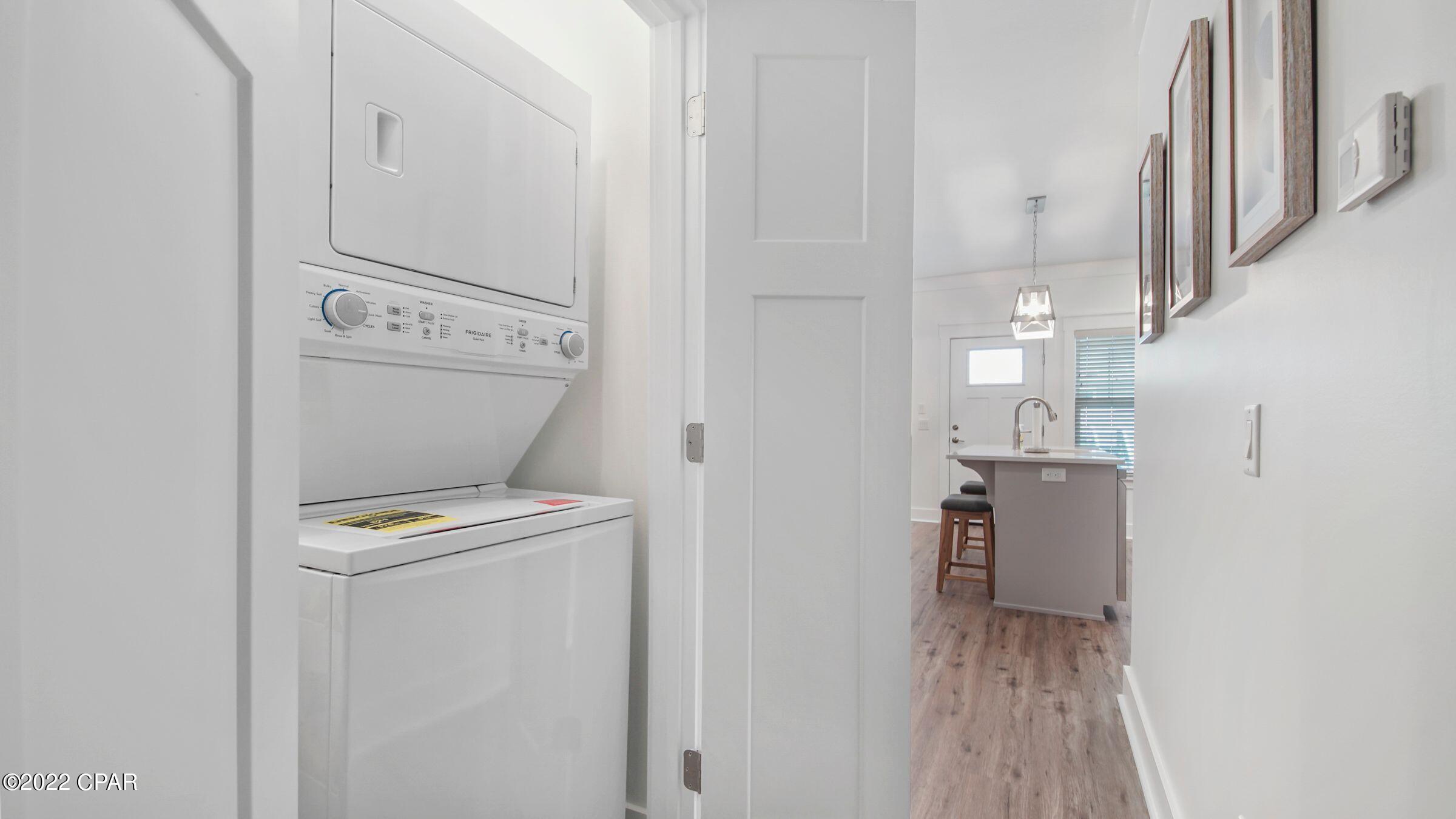 Laguna Beach Estates 5th Add - Residential