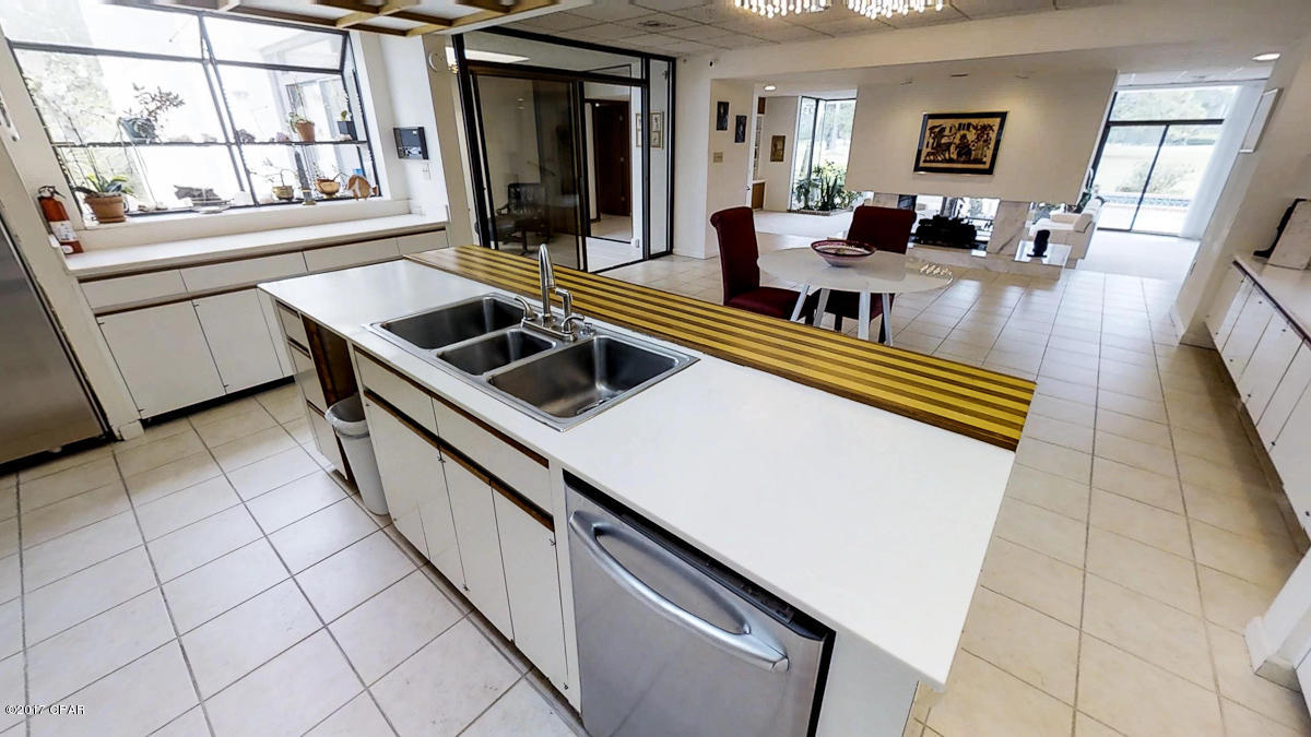 Colony Club - Residential