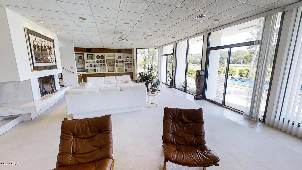 Colony Club - Residential