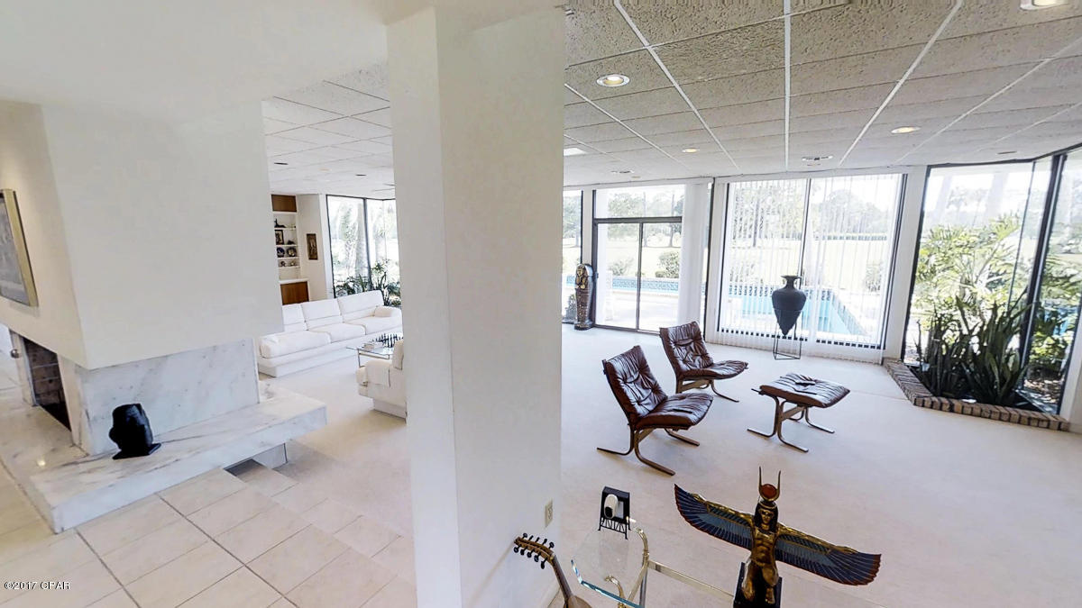 Colony Club - Residential