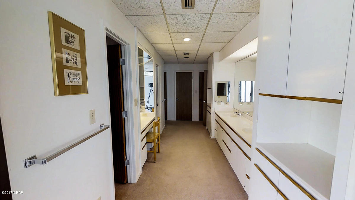 Colony Club - Residential