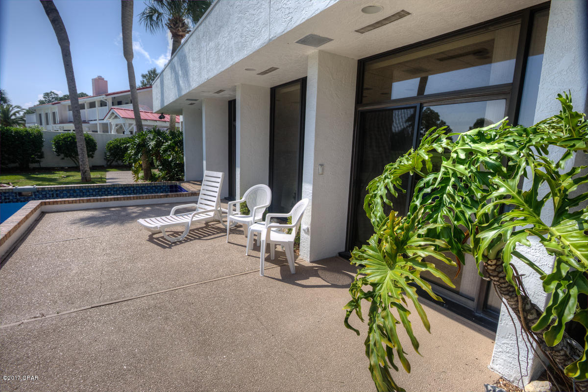 Colony Club - Residential