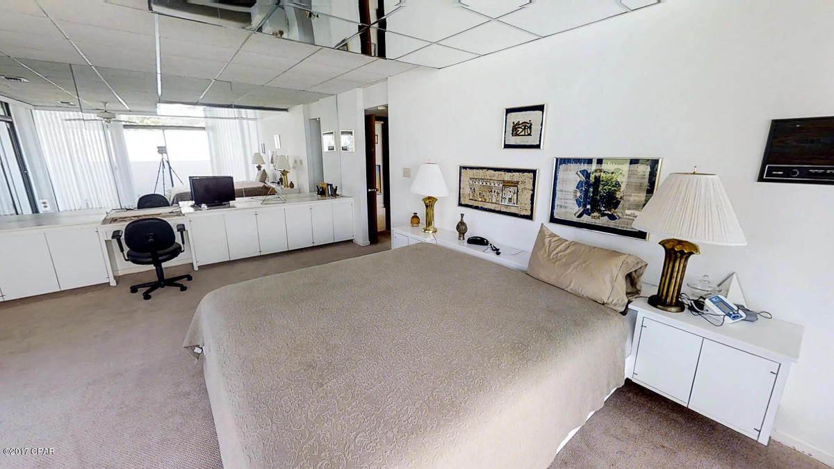 Colony Club - Residential