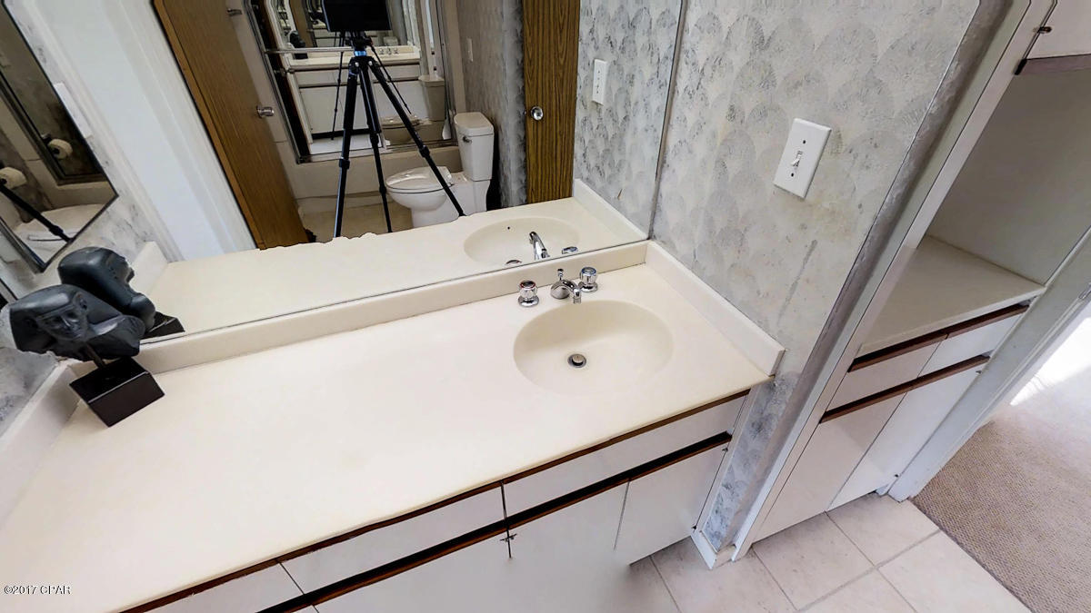 Colony Club - Residential