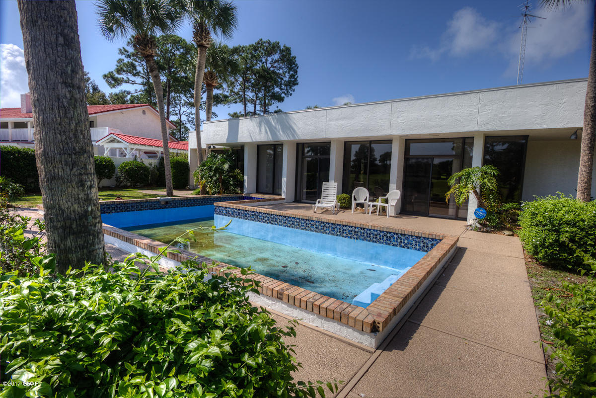 Colony Club - Residential