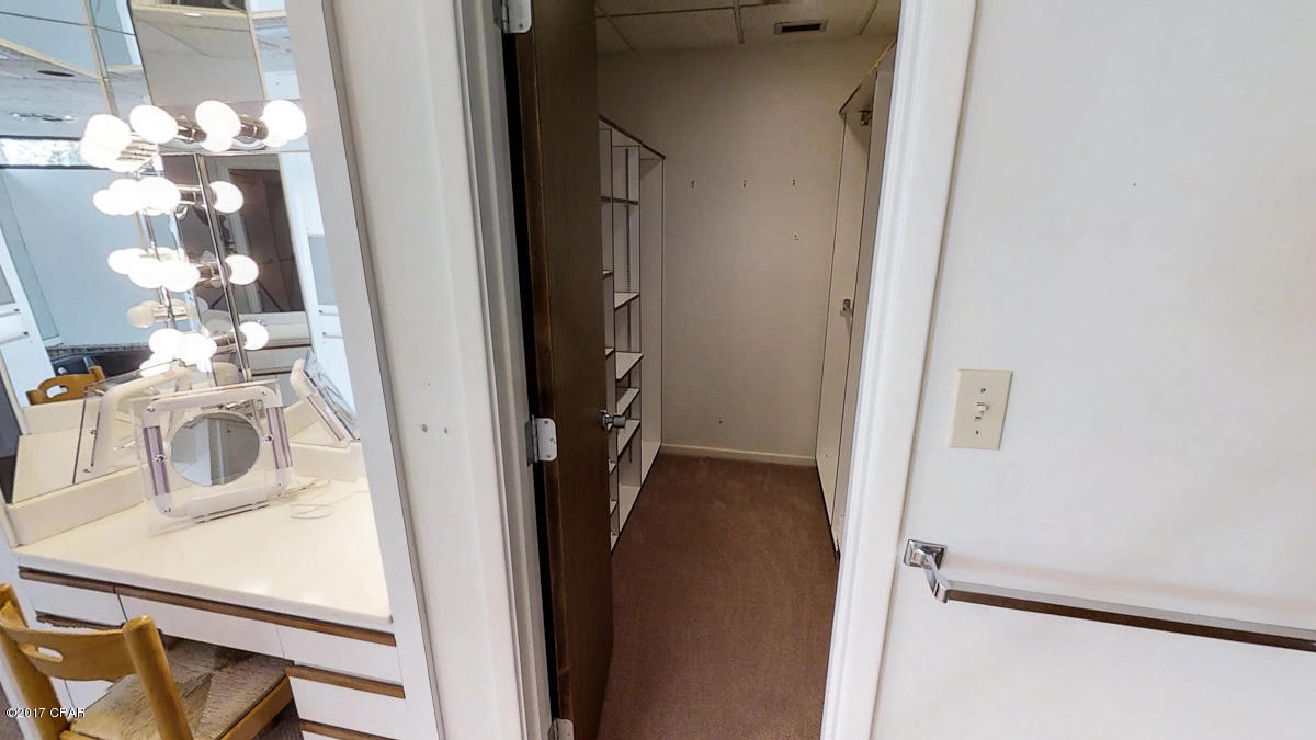 Colony Club - Residential