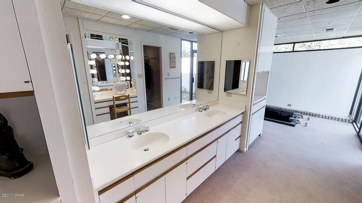 Colony Club - Residential