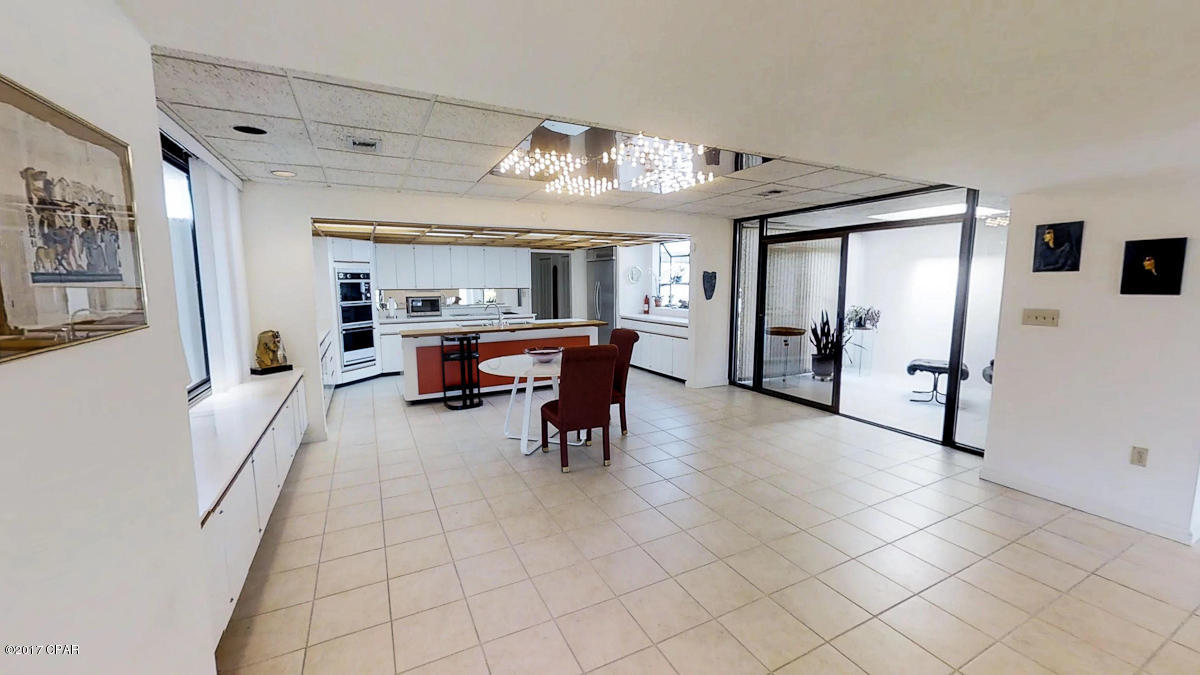 Colony Club - Residential