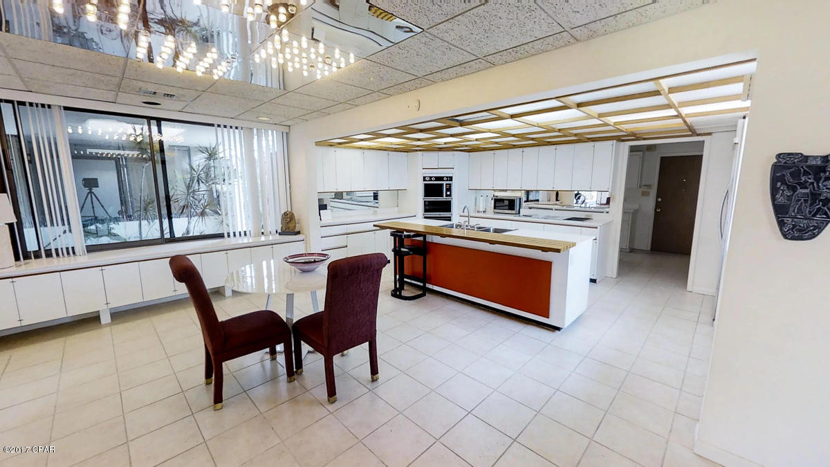 Colony Club - Residential