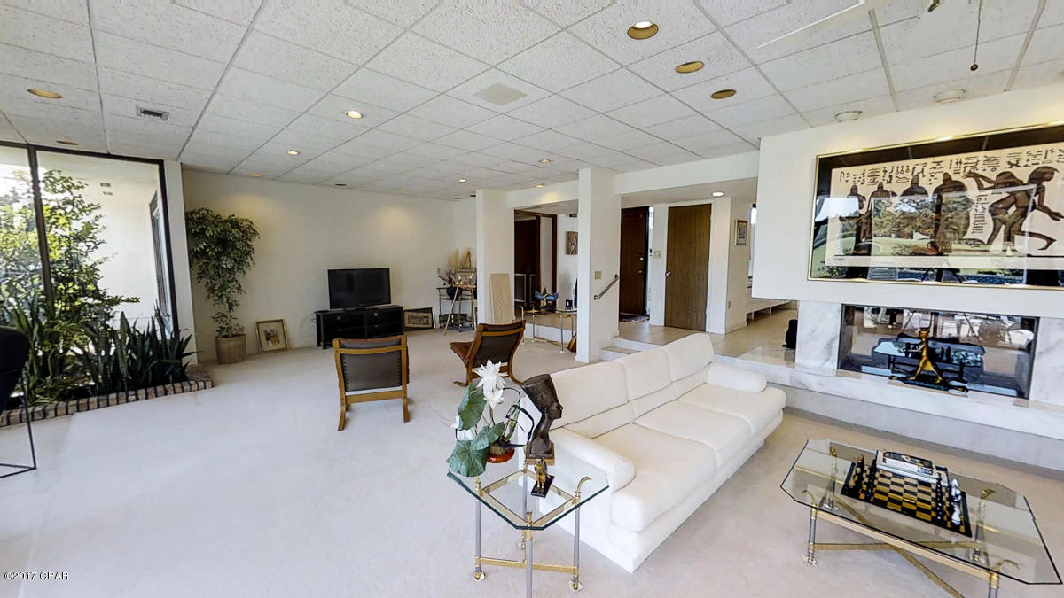 Colony Club - Residential