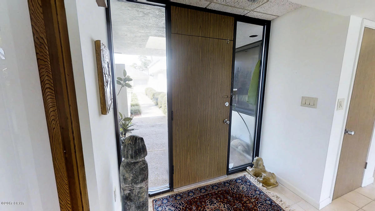 Colony Club - Residential