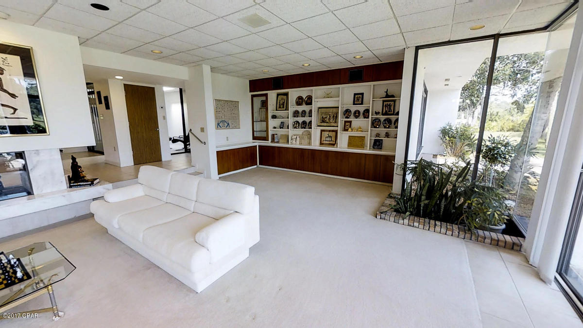 Colony Club - Residential