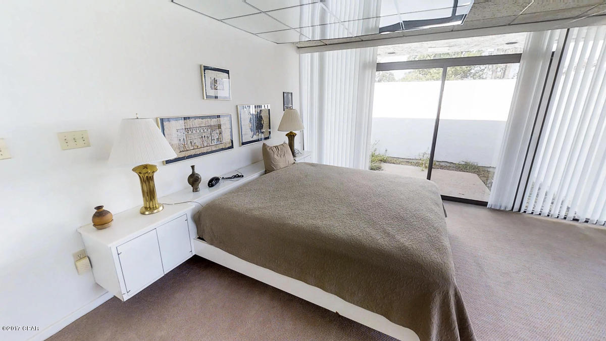 Colony Club - Residential