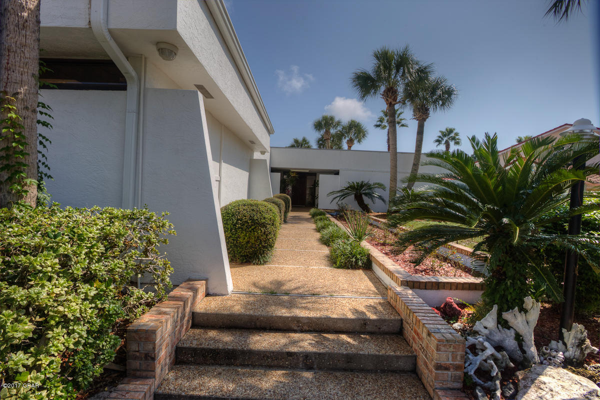 Colony Club - Residential