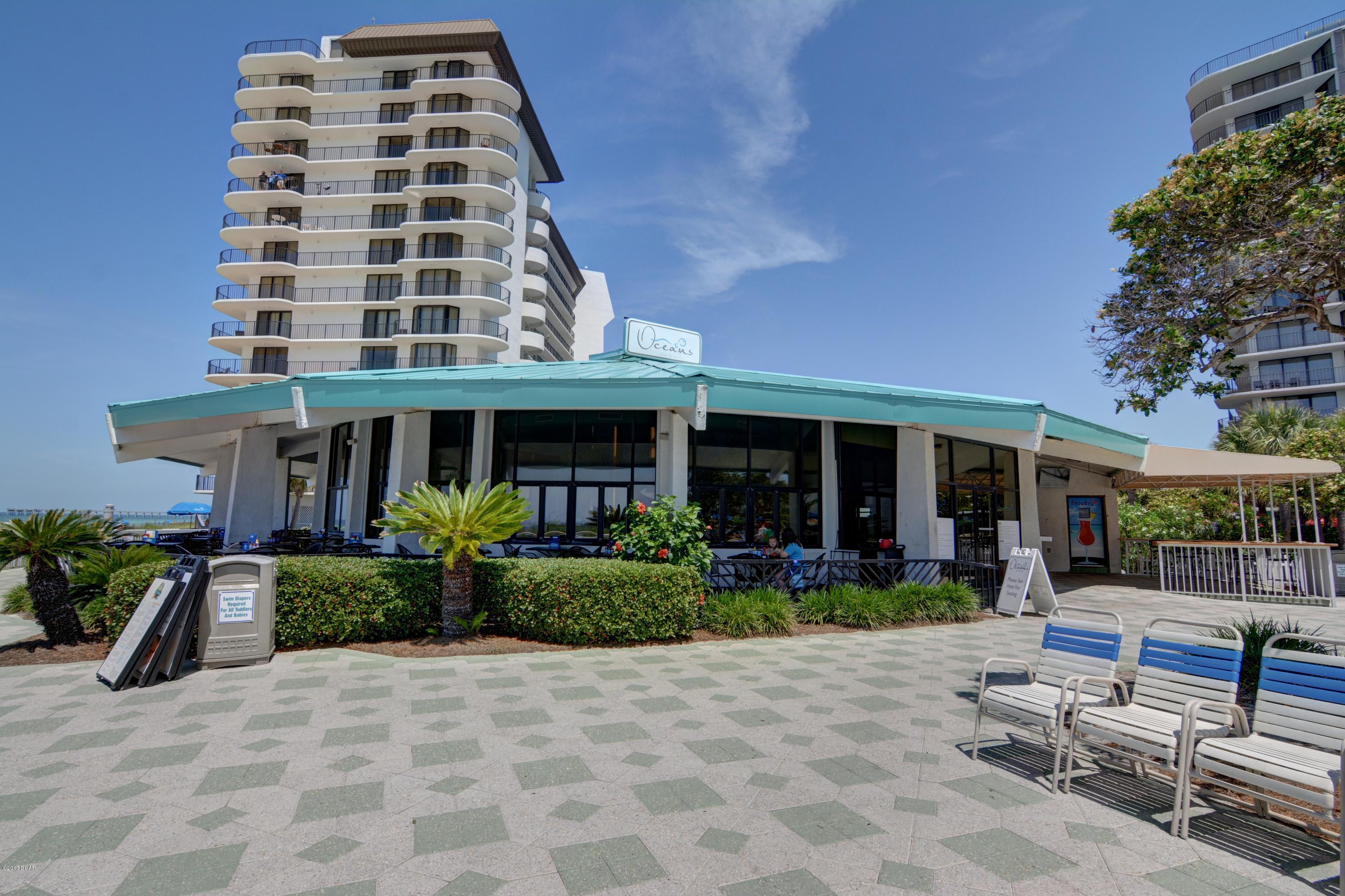 Edgewater Golf Villas III - Residential