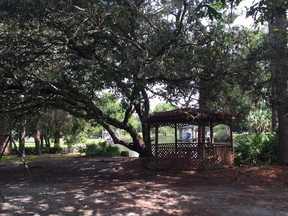 Baywood Shores Estates - Residential