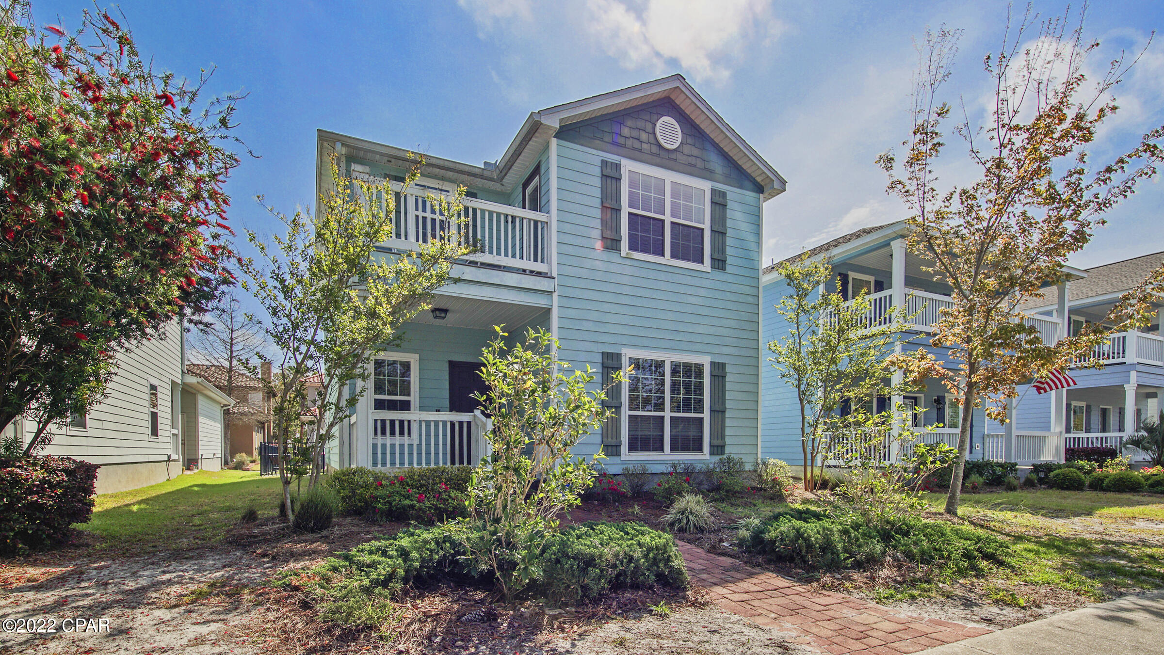 Magnolia Bay Club - Residential