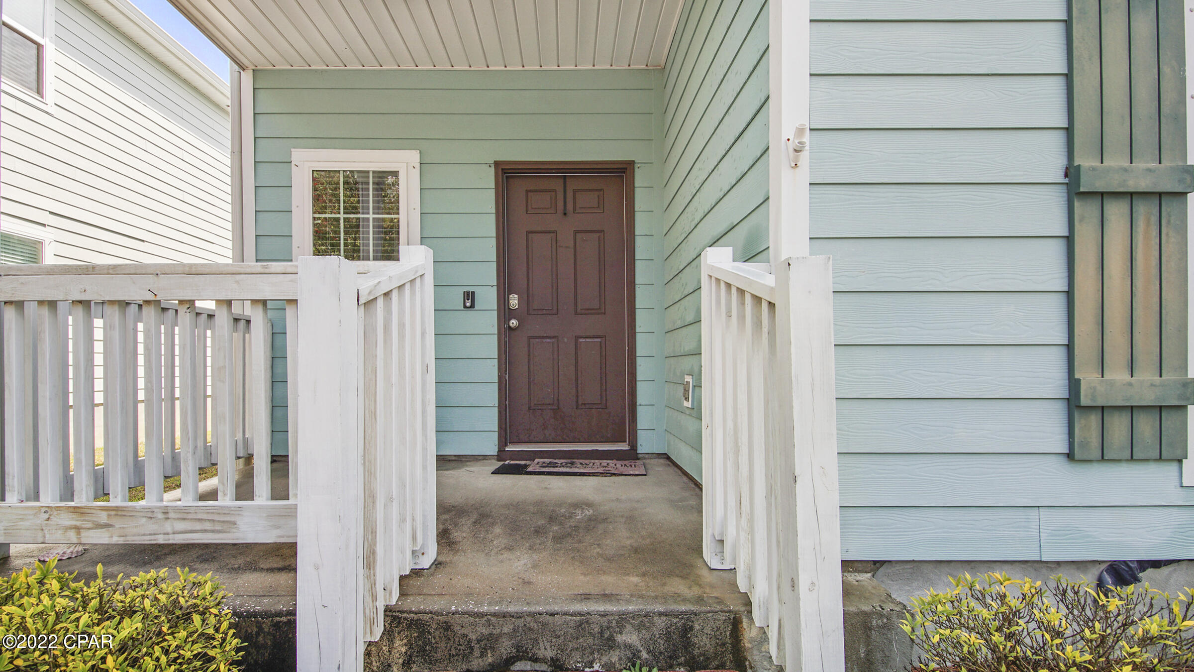 Magnolia Bay Club - Residential