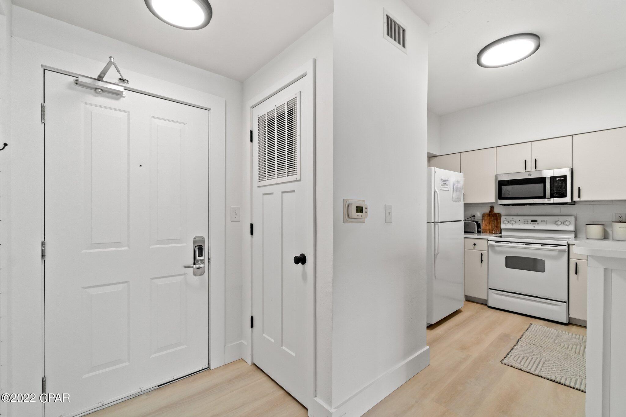 Shores Of Panama Phase I - Residential