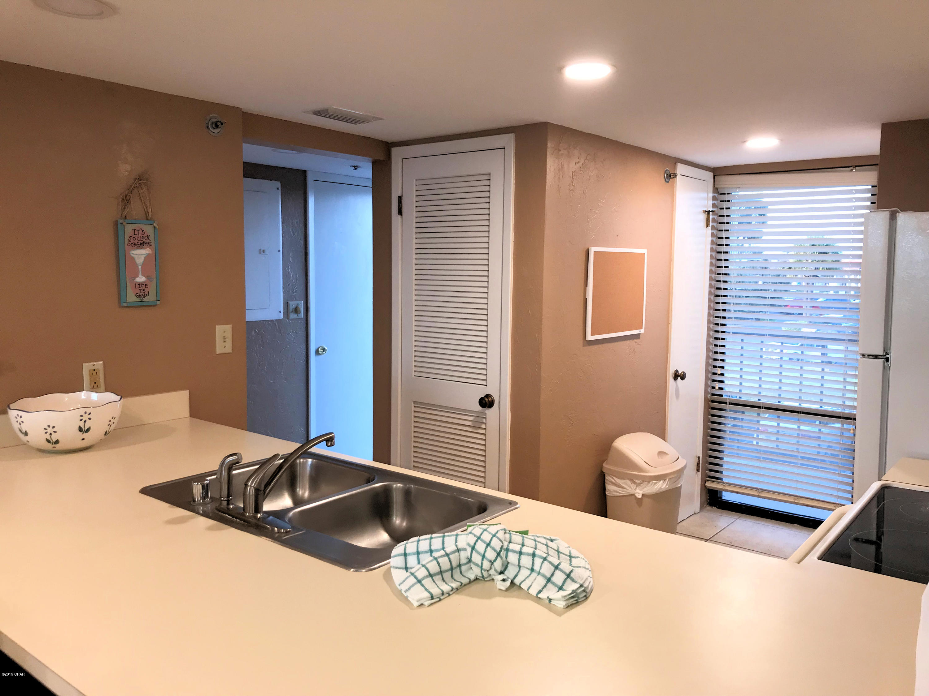 Edgewater Tower III - Residential