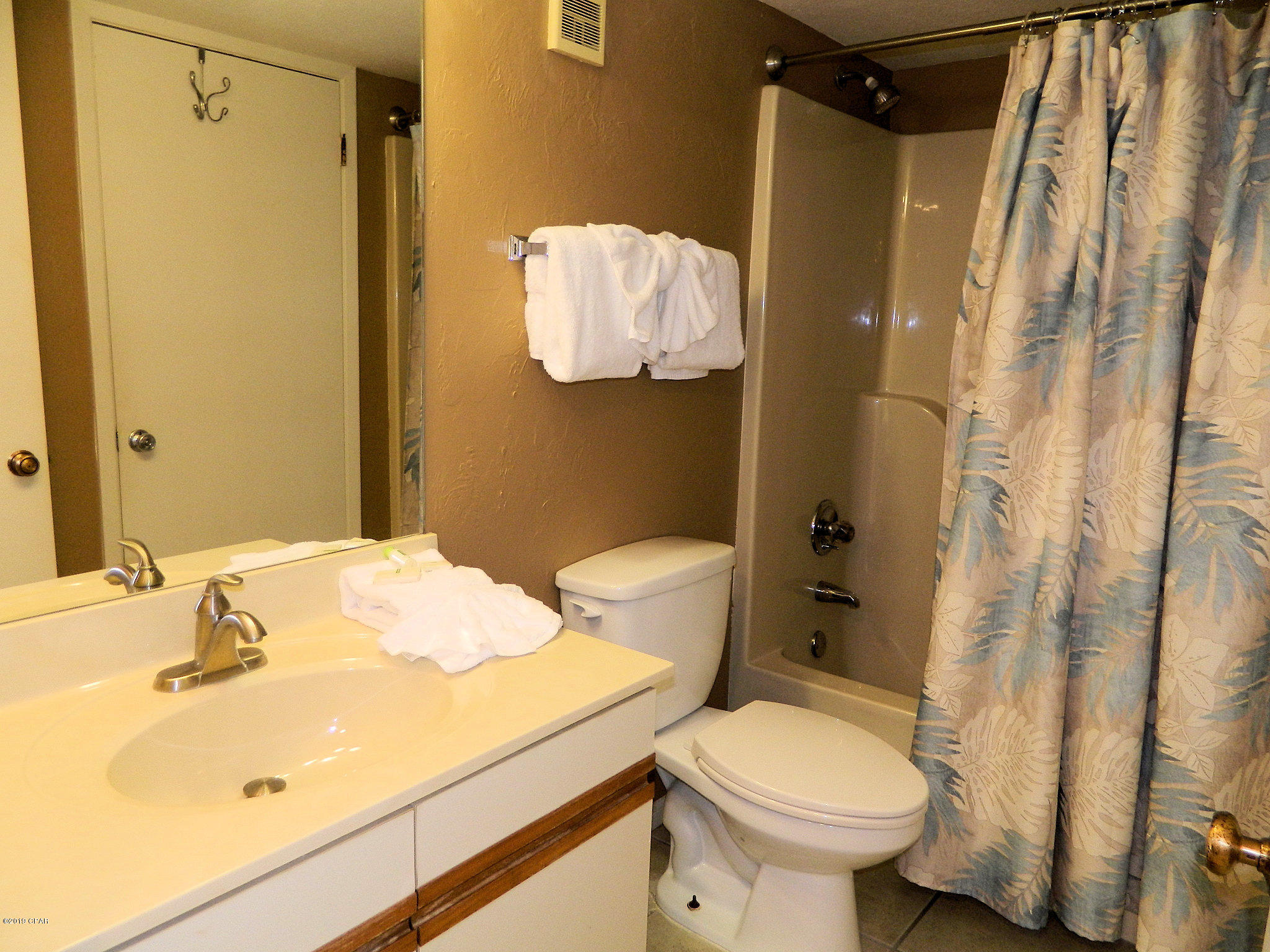 Edgewater Tower III - Residential