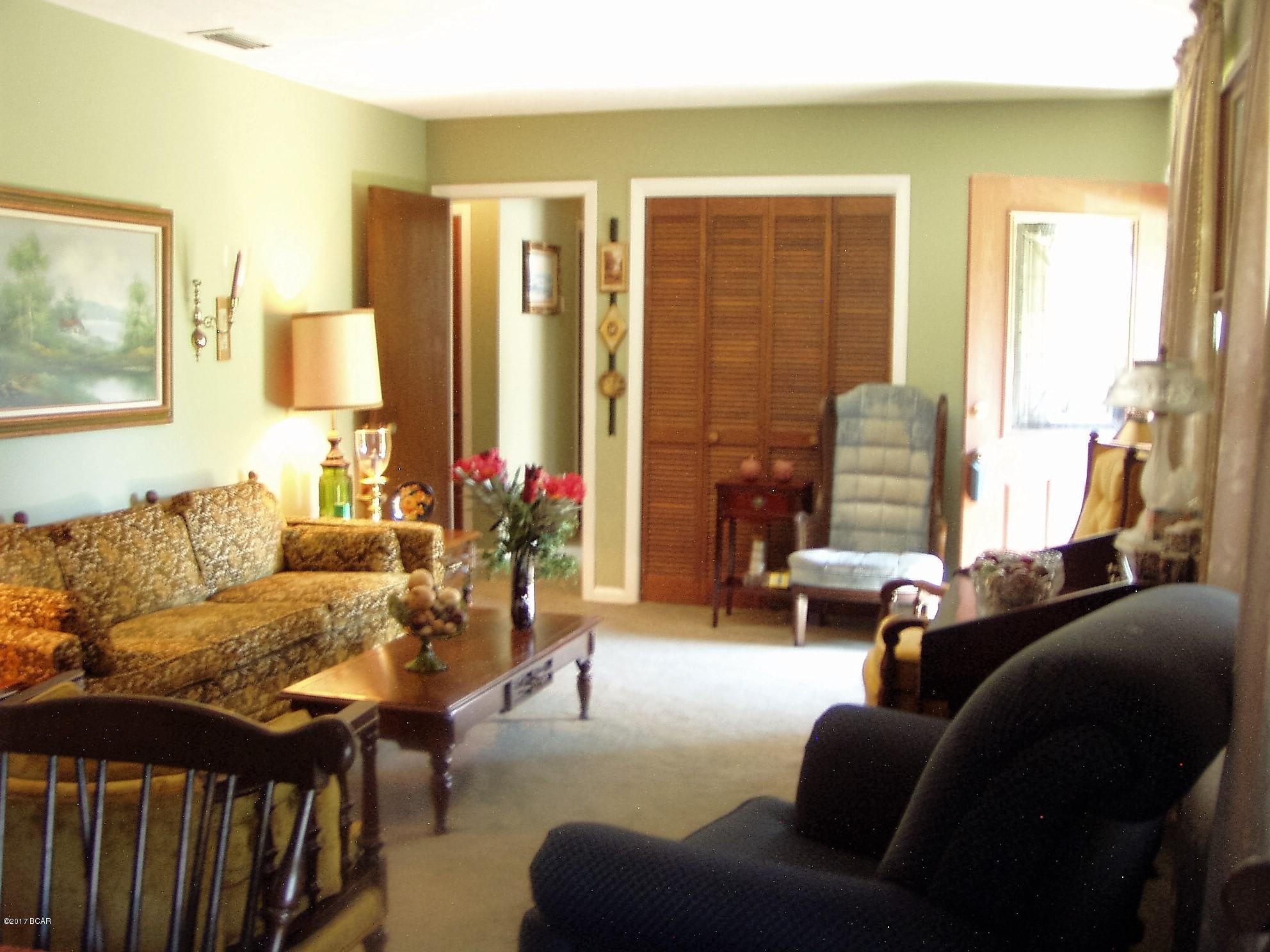 Venetian Villa 2nd Add Replat - Residential