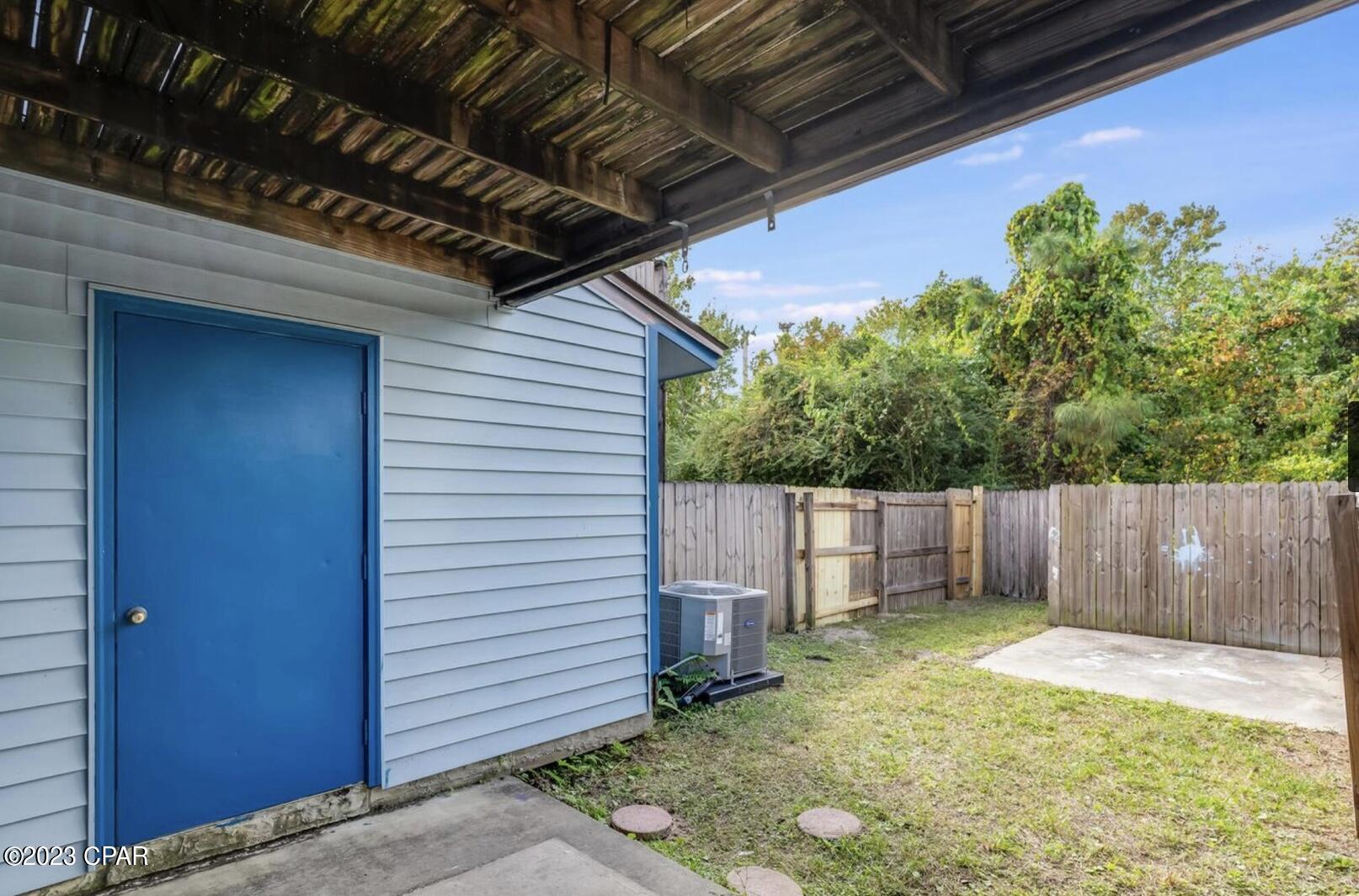 [No Recorded Subdiv] - Residential Lease