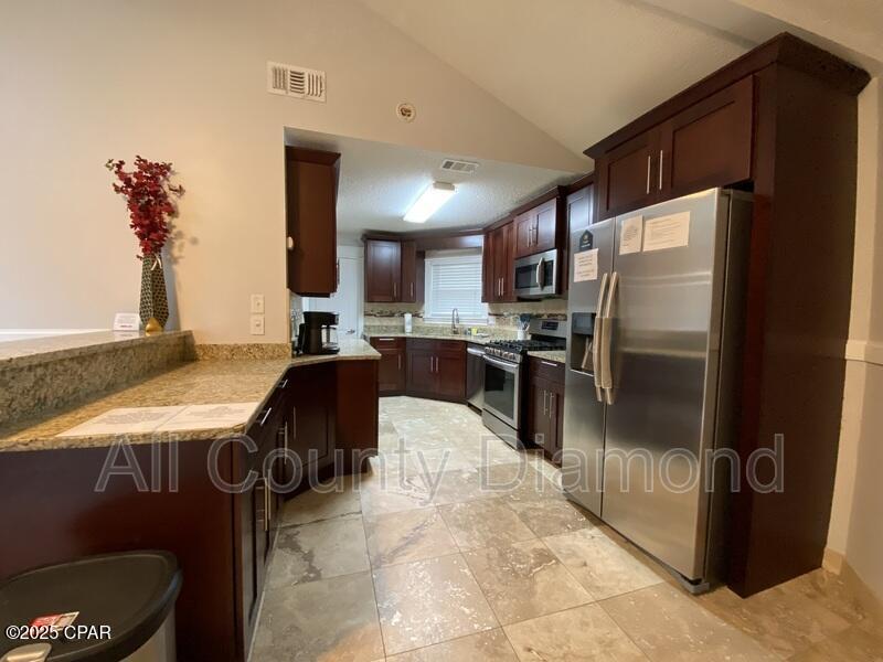 [No Recorded Subdiv] - Residential Lease