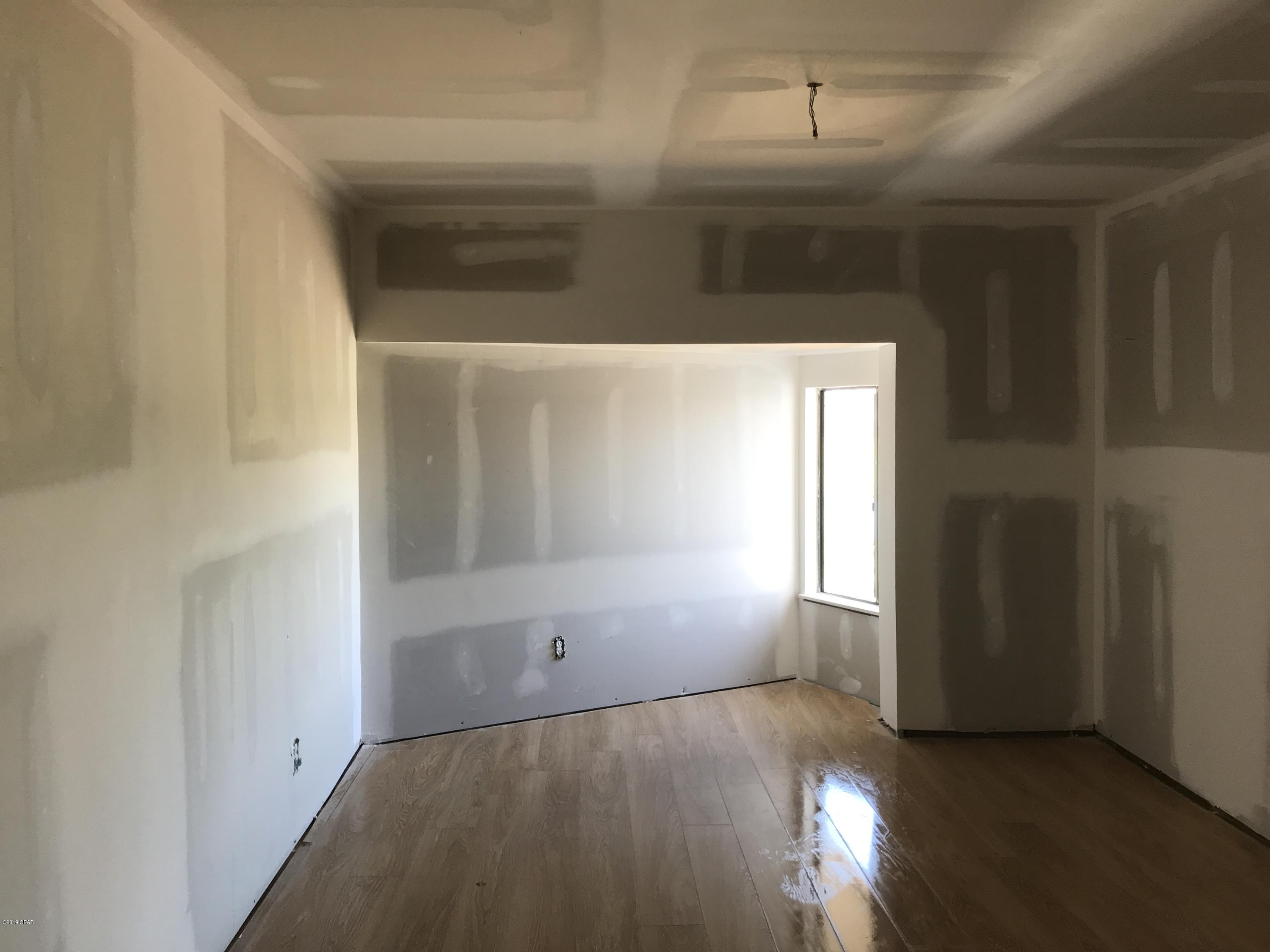 Bay Point Studio Villas Unit 2 - Residential