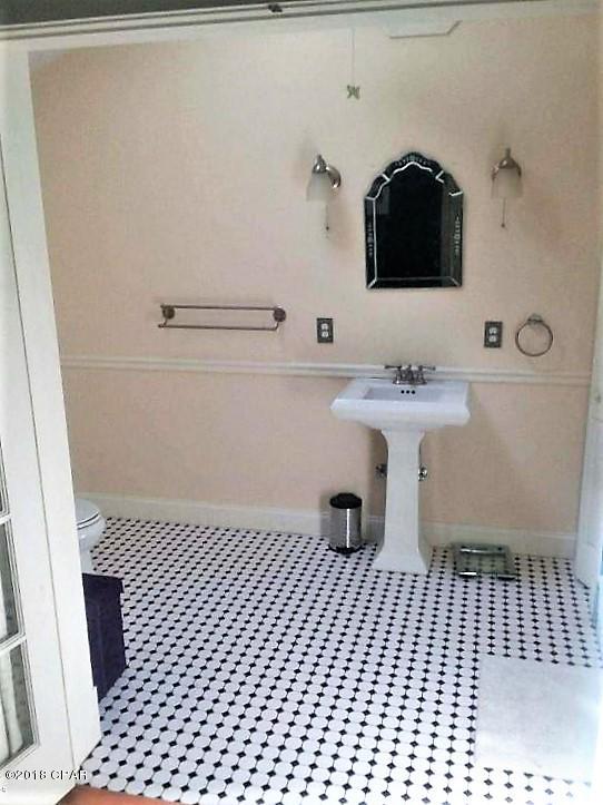 Sudduths 1st Add - Residential