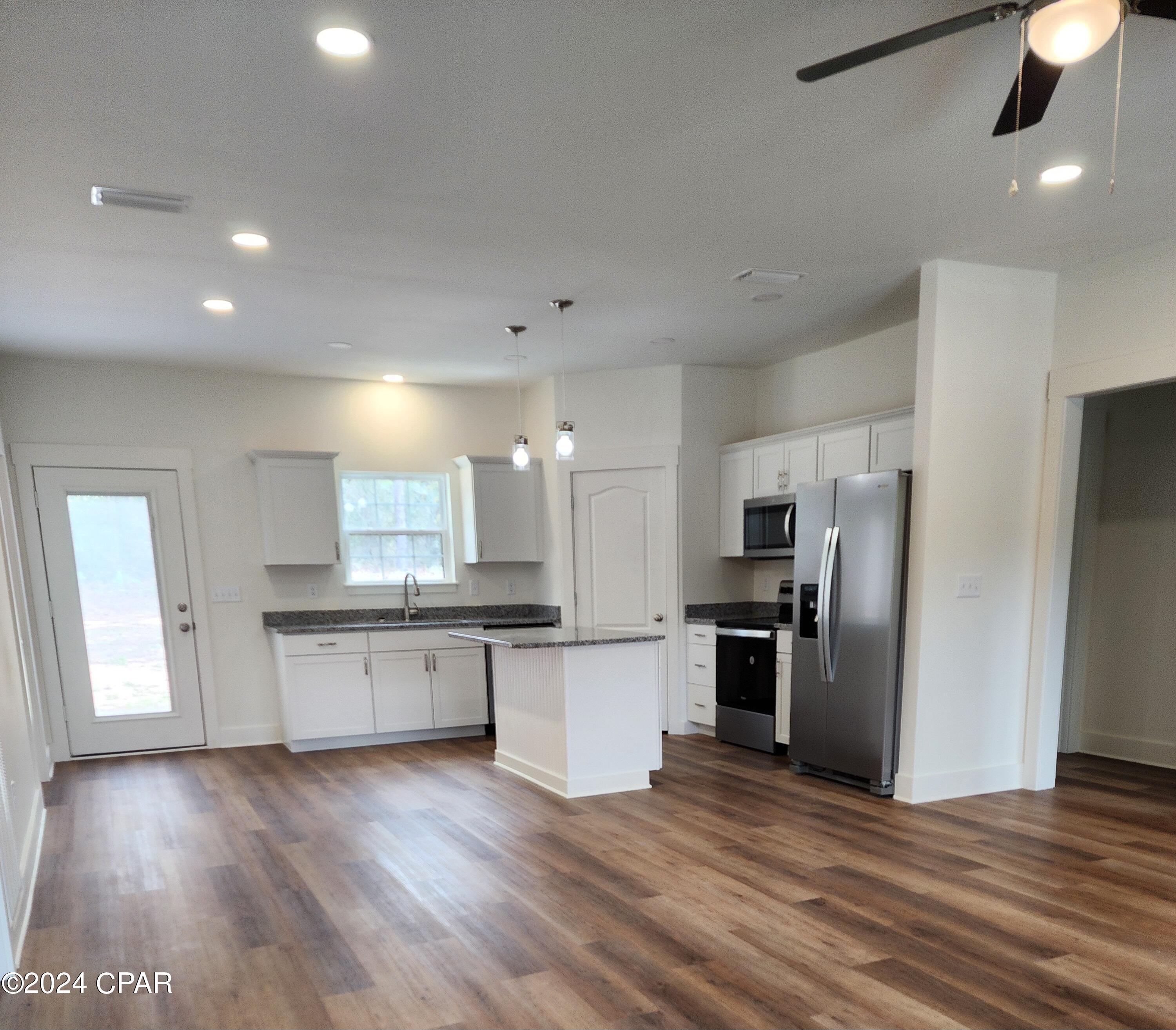 Sunny Hills - Residential