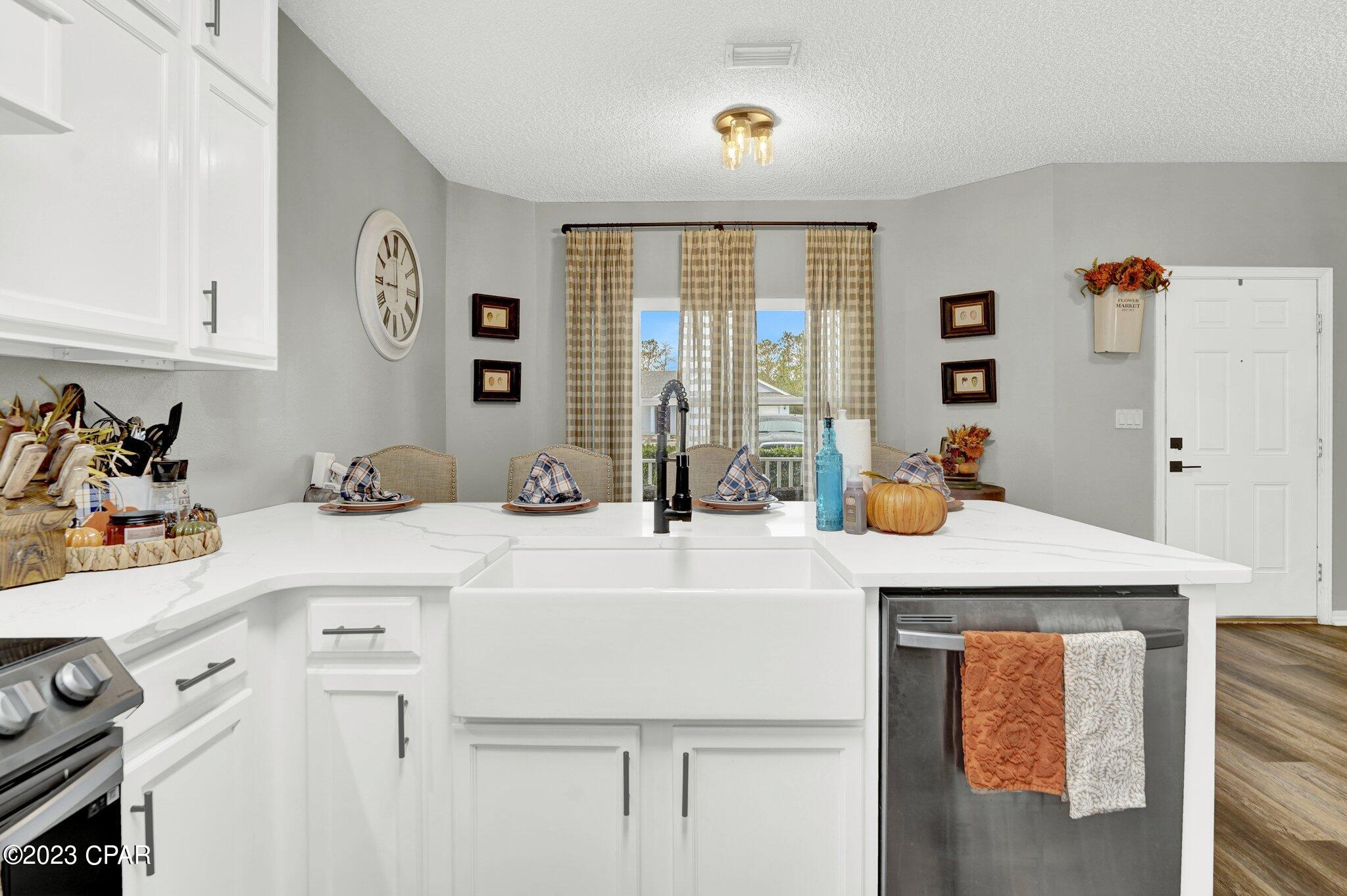 Sunny Hills - Residential