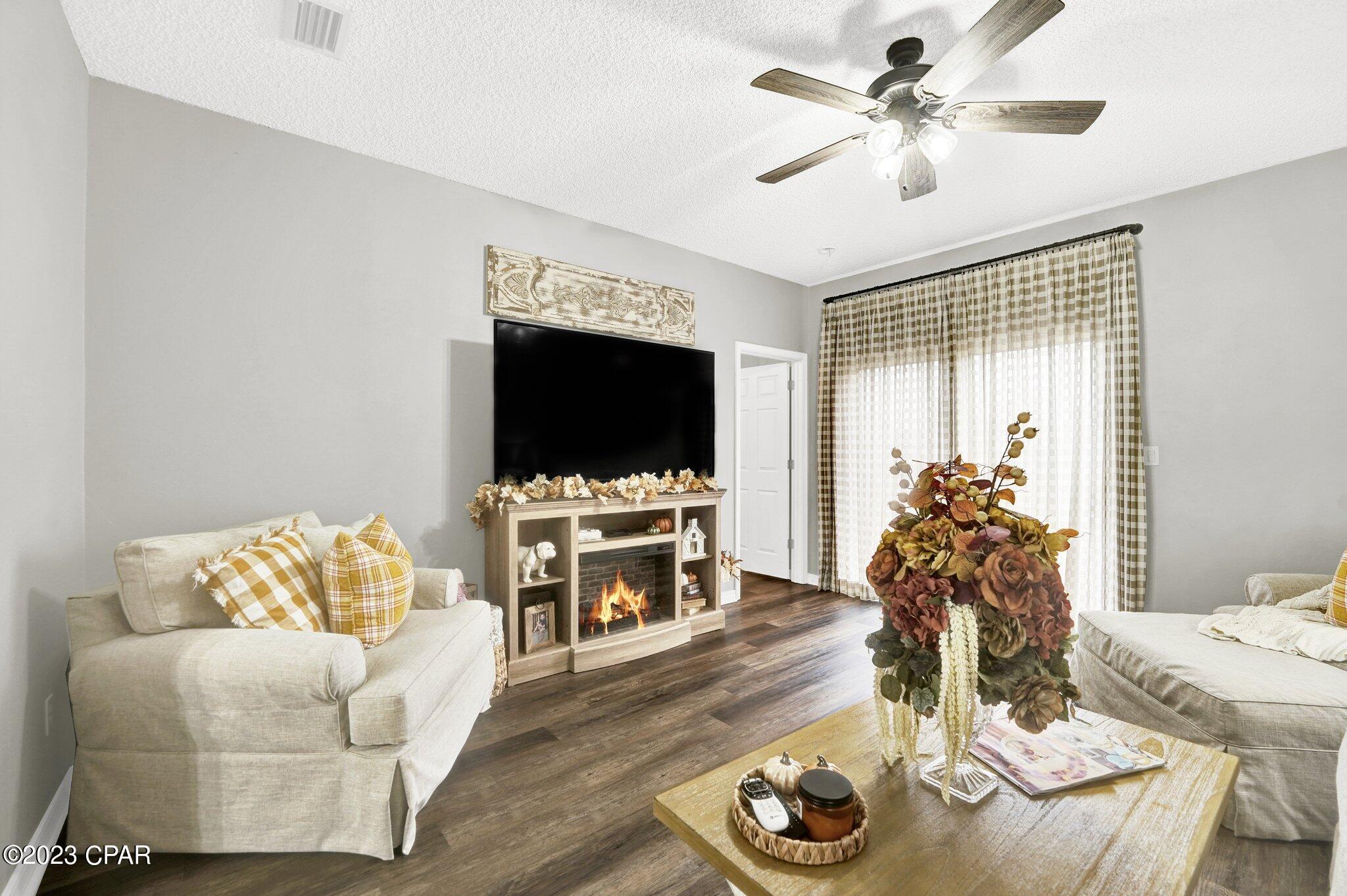 Sunny Hills - Residential