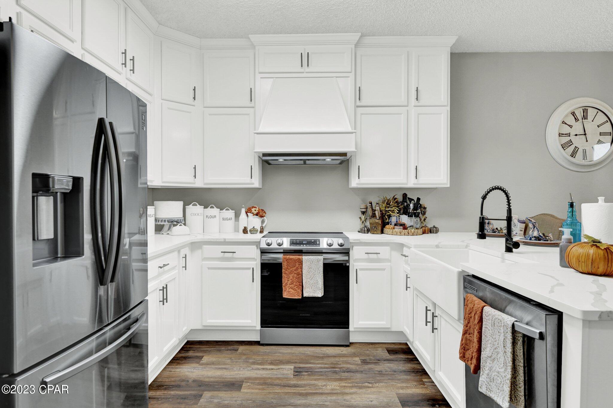 Sunny Hills - Residential