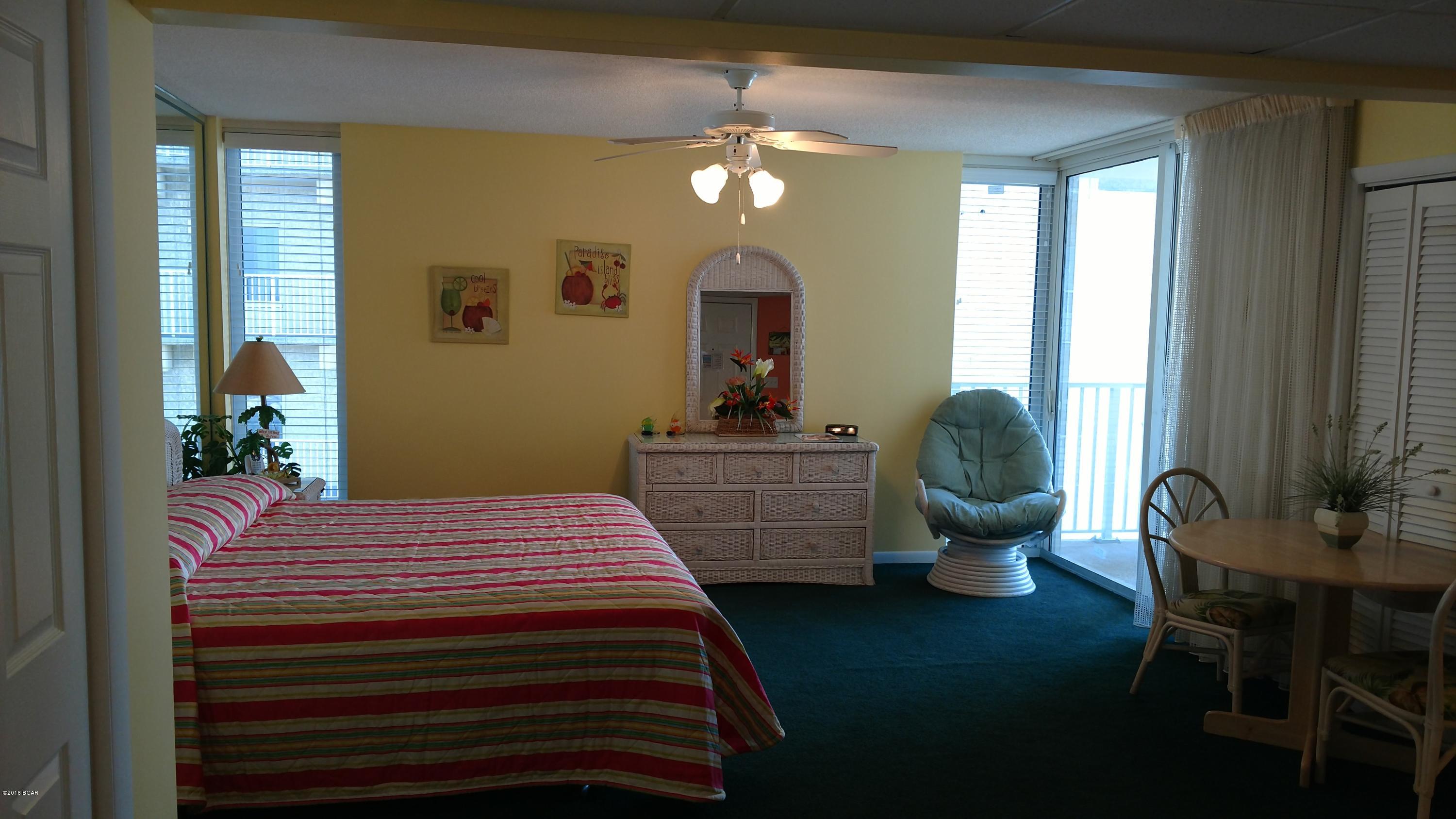 Long Beach Towers I - Residential