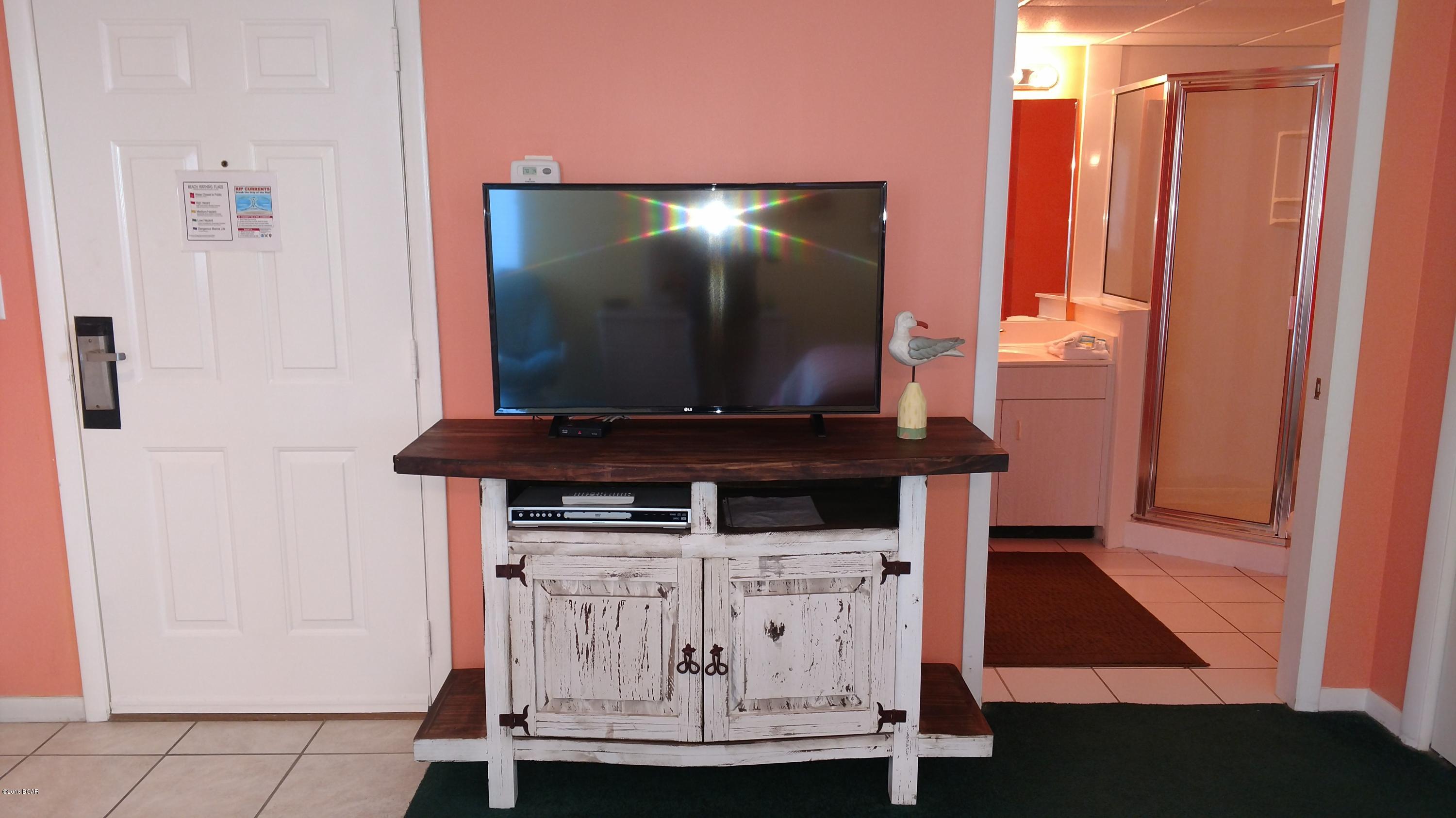 Long Beach Towers I - Residential